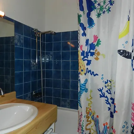 Le Lavandou, 2 Pieces, 4 Personnes - Fr-1-251-628 Apartment Le Lavandou